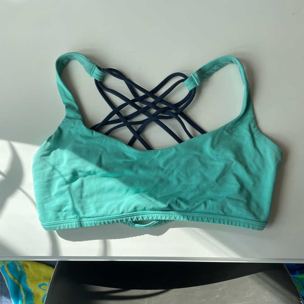 Lululemon Free to Be Wild Sports Bra